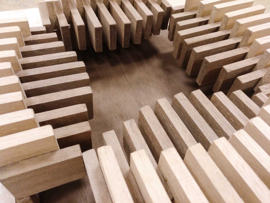 Escultura - Construcción en madera