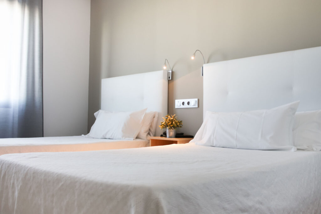 habitacion doble superior hotel castilla 2